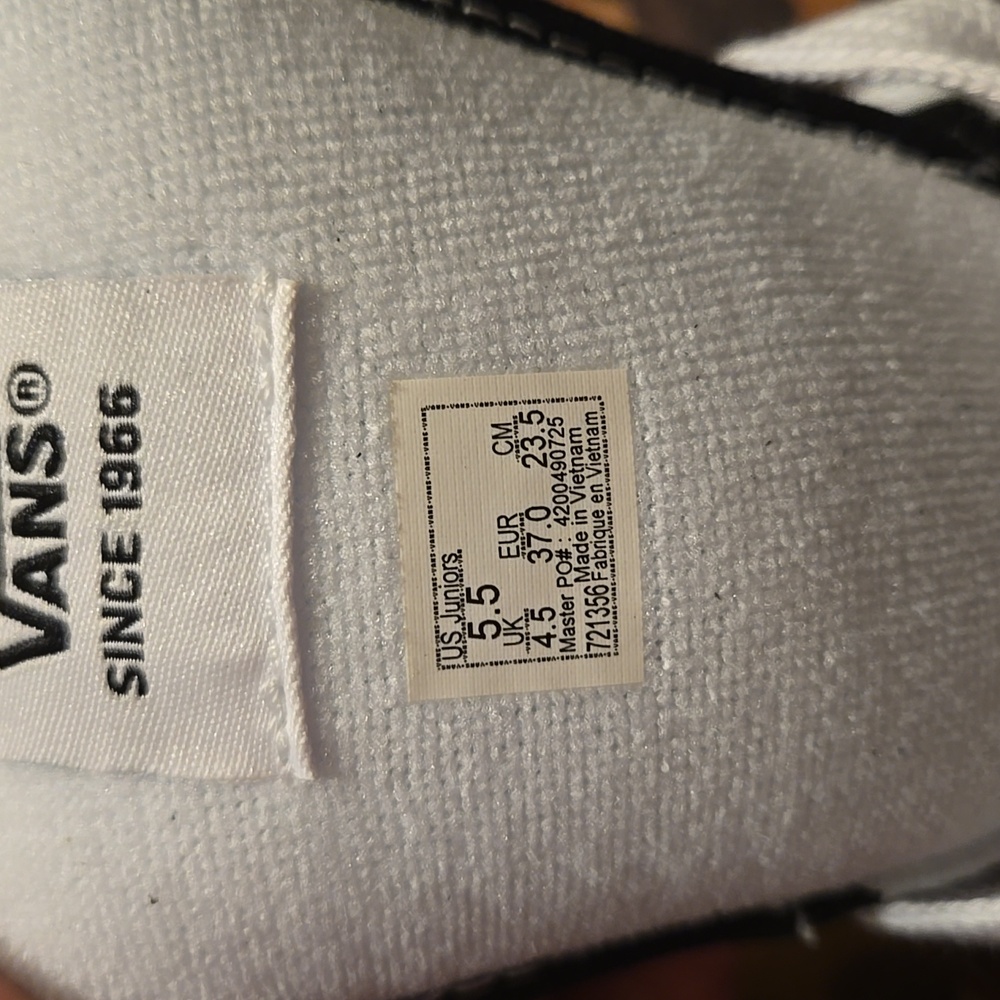 Vans Knu Skool Checkerboard Skate Shoe - Black / White - Picture 8 of 8